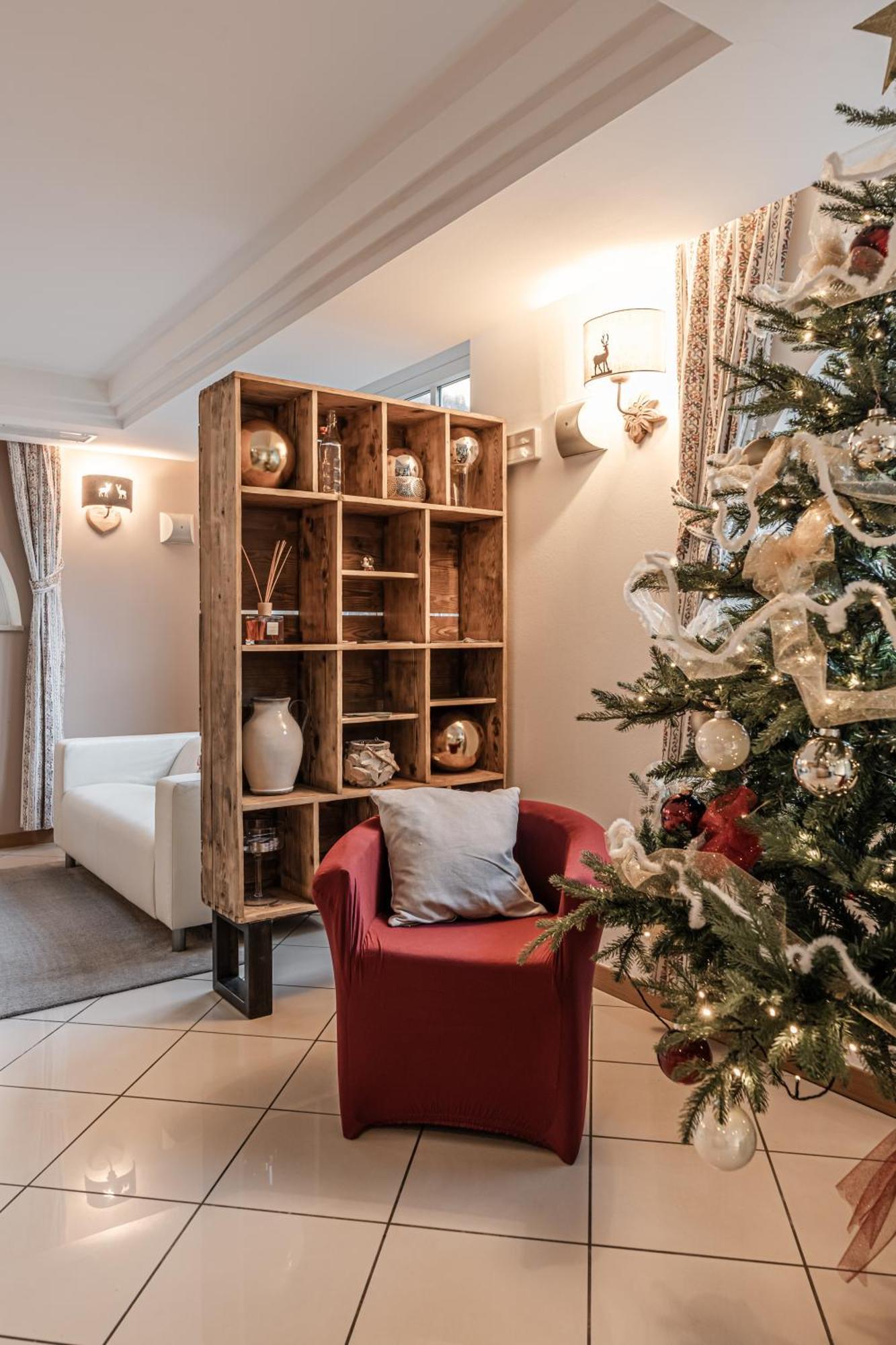 Hotel Garni Meledrio 3*